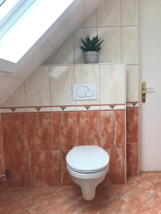 Villa Relax KomfortLak Gárdony Eksteriør bilde